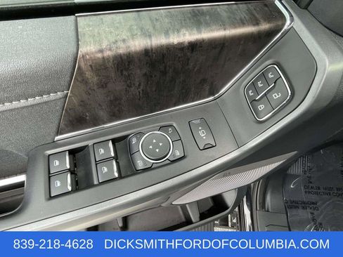 Certified 2024 Ford F250 Lariat w/ Black Appearance Package image 16