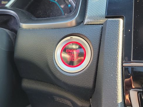 Used 2017 Honda Civic EX image 28