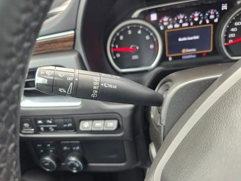 Used 2021 Chevrolet Suburban High Country image 31