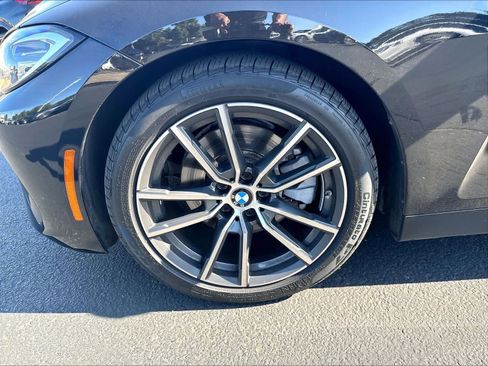 Used 2024 BMW 430i Convertible RWD image 32