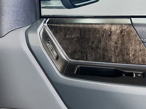 Used 2023 Ford F150 Lariat image 32