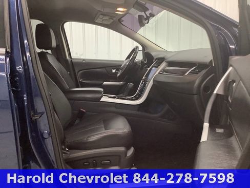 Used 2012 Ford Edge Limited w/ Vision Pkg image 11