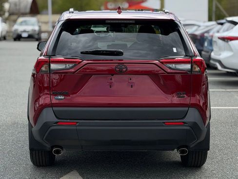 Certified 2025 Toyota RAV4 XLE w/ Convenience Package AWD/4WD image 4