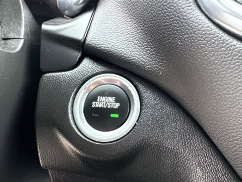 Used 2024 Chevrolet Equinox LT image 19