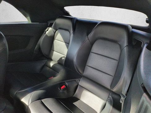 Used 2022 Ford Mustang Premium image 22