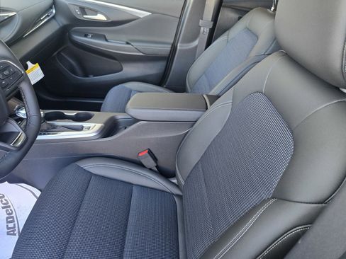 New 2026 Buick Envista Sport Touring w/ Convenience I Package FWD image 8