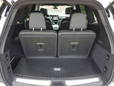 Certified 2025 Cadillac XT6 Sport w/ LPO, Floor Liner Package AWD/4WD image 28