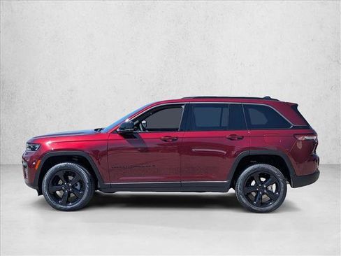 New 2026 Jeep Grand Cherokee Limited w/ Limited Altitude Package image 5