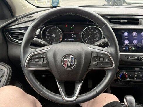 Used 2022 Buick Encore GX Preferred w/ Cold Weather Comfort Package FWD image 19