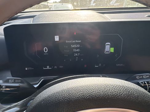 Used 2024 Kia Sorento SX Prestige w/ Olive Brown Leather Package image 15