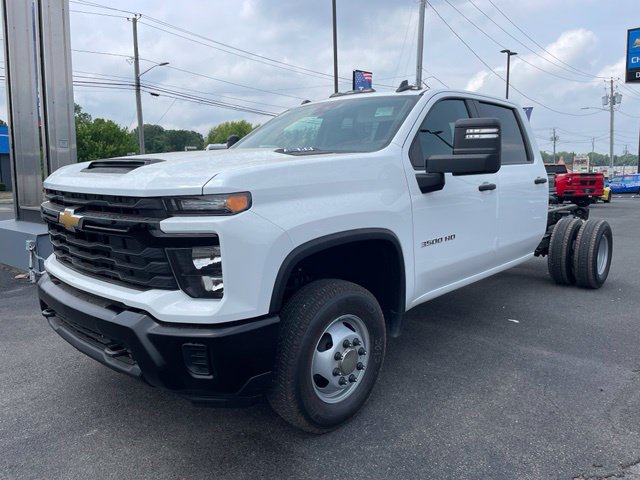 New 2026 Chevrolet Silverado 3500 W/T w/ WT Convenience Package AWD/4WD image 13