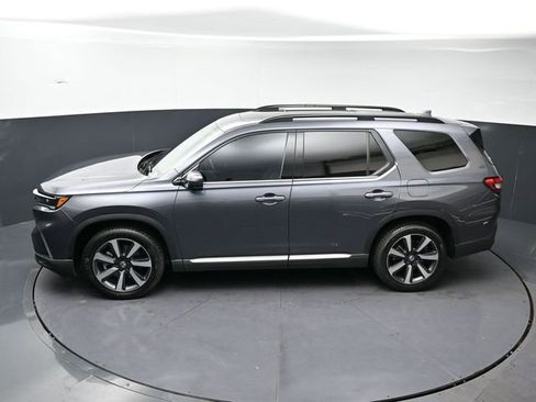 Used 2024 Honda Pilot Touring image 35