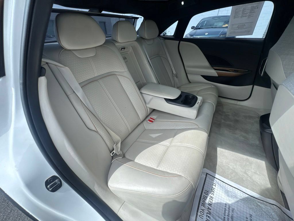 Used 2023 Lucid Air Grand Touring AWD/4WD image 20
