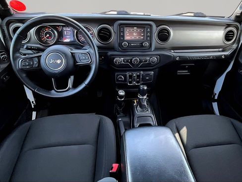 Used 2018 Jeep Wrangler Unlimited Sport S AWD/4WD image 7