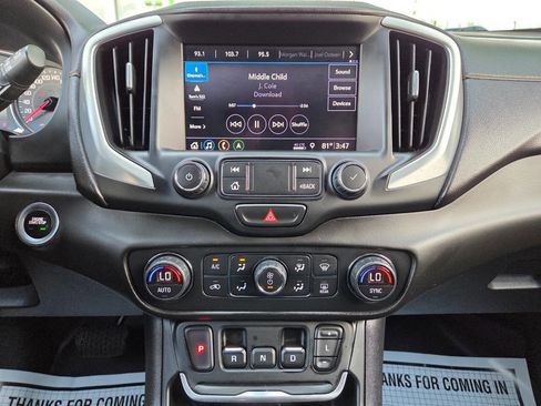 Used 2019 GMC Terrain SLE image 36