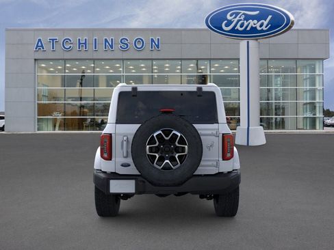 New 2025 Ford Bronco Outer Banks image 5