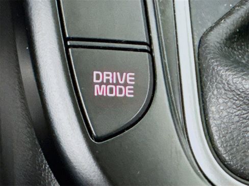 Used 2020 Kia Soul LX image 13