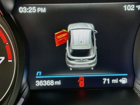 Used 2023 Alfa Romeo Stelvio Ti AWD/4WD image 18