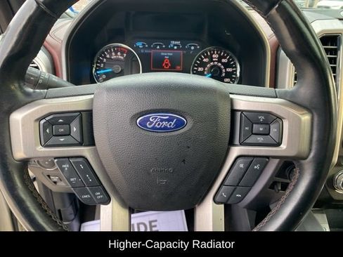 Used 2018 Ford F150 Platinum w/ Equipment Group 701A Luxury image 9