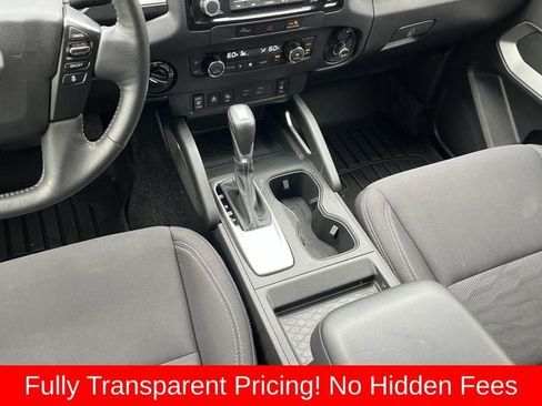 Used 2024 Nissan Frontier SV w/ SV Convenience Package AWD/4WD image 14