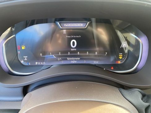 Used 2025 RAM 2500 Laramie image 13