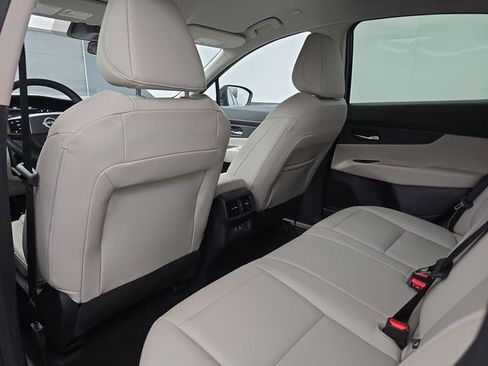 Used 2025 Nissan Murano SV image 44