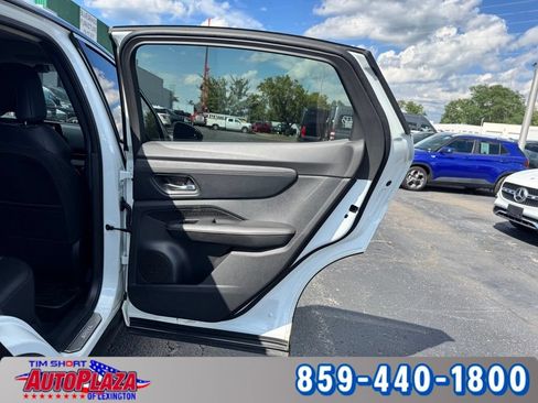 Used 2024 Nissan Ariya FWD image 53