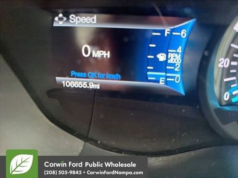 Used 2017 Ford Fusion SE image 9