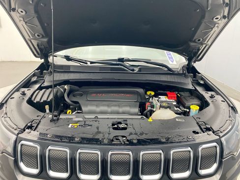 Used 2022 Jeep Compass Limited AWD/4WD image 11