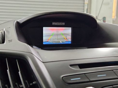 Used 2017 Ford Escape S image 29