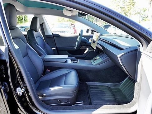 Used 2024 Tesla Model 3 Standard Range RWD image 11