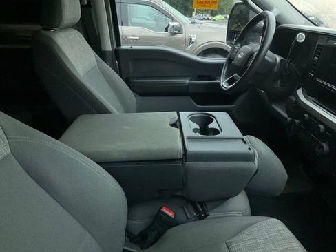 Used 2023 Ford F550 4x4 Crew Cab Super Duty w/ XLT Value Package image 4