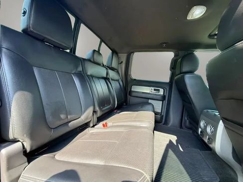 Used 2014 Ford F150 FX4 w/ Equipment Group 402A Luxury AWD/4WD image 12