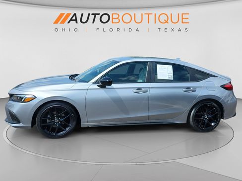 Used 2023 Honda Civic Sport image 2