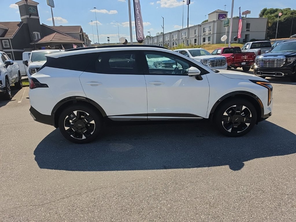 Certified 2026 Kia Sportage SX Prestige AWD/4WD image 8