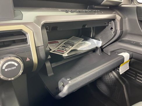 New 2026 Toyota Tacoma SR5 image 25