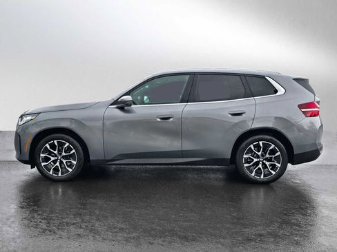 Used 2025 BMW X3 xDrive30i w/ Premium Package image 6