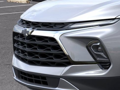 New 2026 Chevrolet Blazer LT w/ Convenience Package FWD image 13