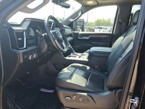 Used 2024 GMC Sierra 2500 Denali w/ Denali Reserve Package image 16