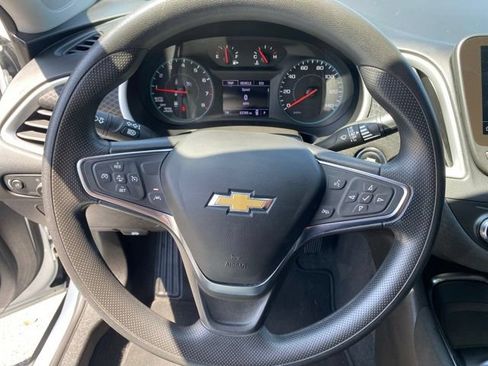 Used 2024 Chevrolet Malibu LT FWD image 23