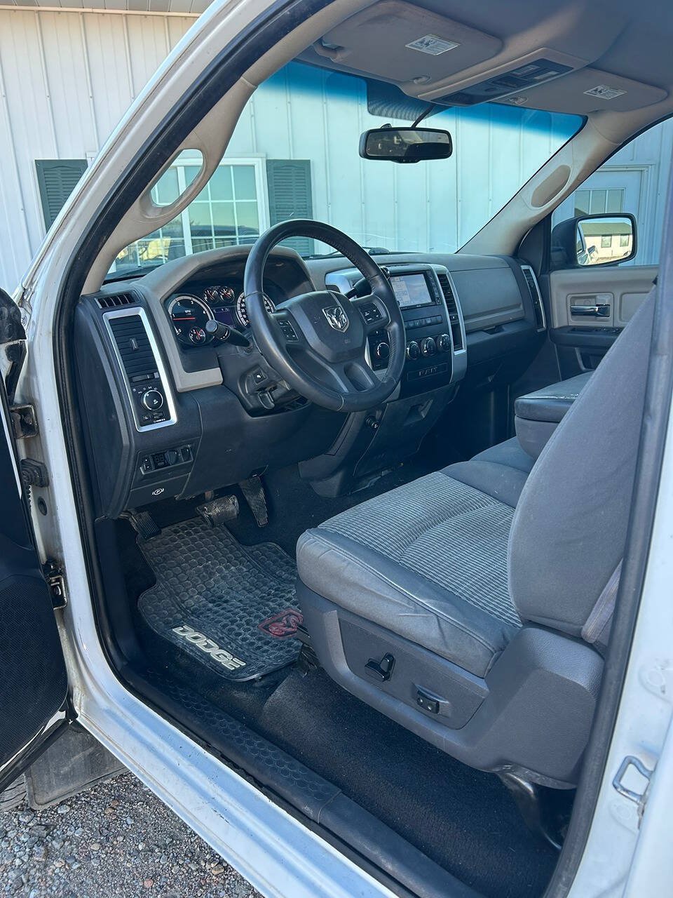 Used 2012 RAM 2500 SLT w/ Popular Equipment Group AWD/4WD image 12