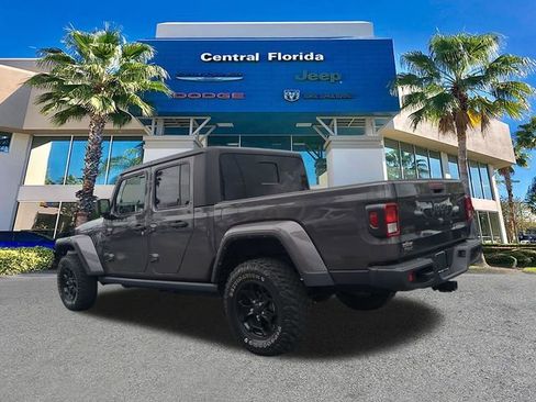 Used 2022 Jeep Gladiator Willys image 7
