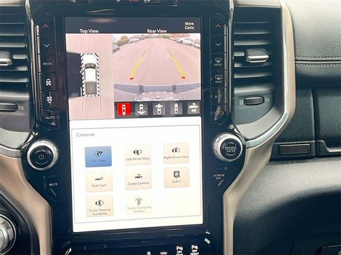 Used 2022 RAM 2500 Laramie image 14