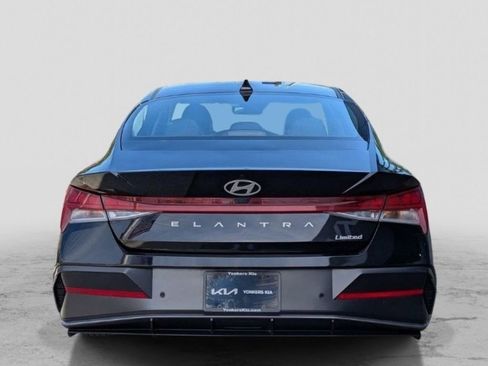 Used 2024 Hyundai Elantra Limited FWD image 7