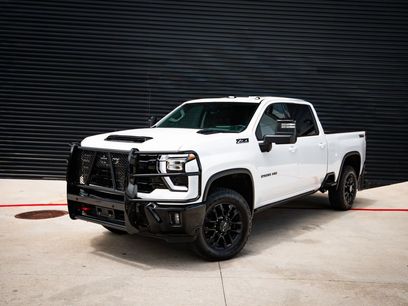 Used 2025 Chevrolet Silverado 2500 LTZ w/ LTZ Plus Package
