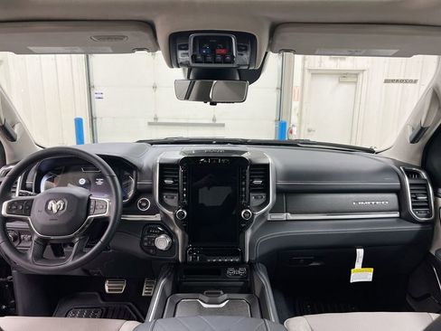 Used 2024 RAM 1500 Limited image 10