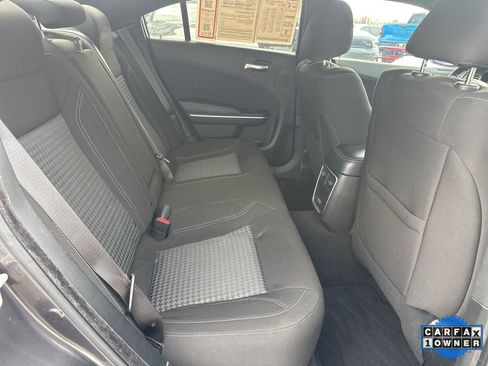 Used 2023 Dodge Charger SXT image 46