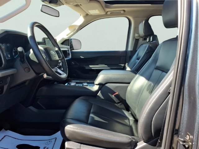 Used 2024 Ford Expedition Max XLT AWD/4WD image 13