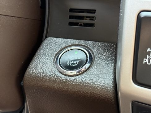 Used 2020 Ford F150 King Ranch w/ Equipment Group 601A Luxury AWD/4WD image 25