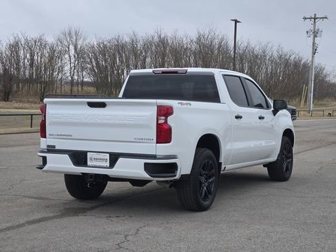New 2026 Chevrolet Silverado 1500 Custom w/ Turbomax Blackout Package image 4